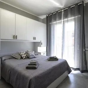 Appartamento Free Parking - 5 Stelle Elegante A 100 Mt Dal Mare, Pietra Ligure